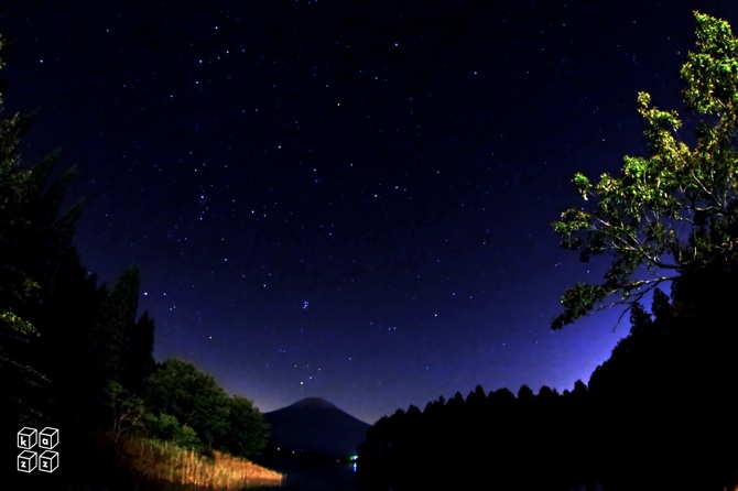 01.富士山と星.jpg
